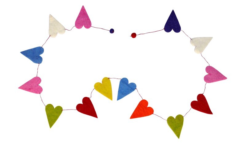 Felt Garland Multicolour Heart