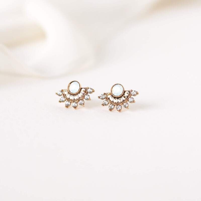 Nico Fan Earrings White Opal