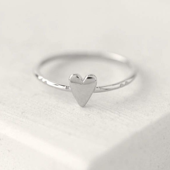 Everly Heart Ring Silver