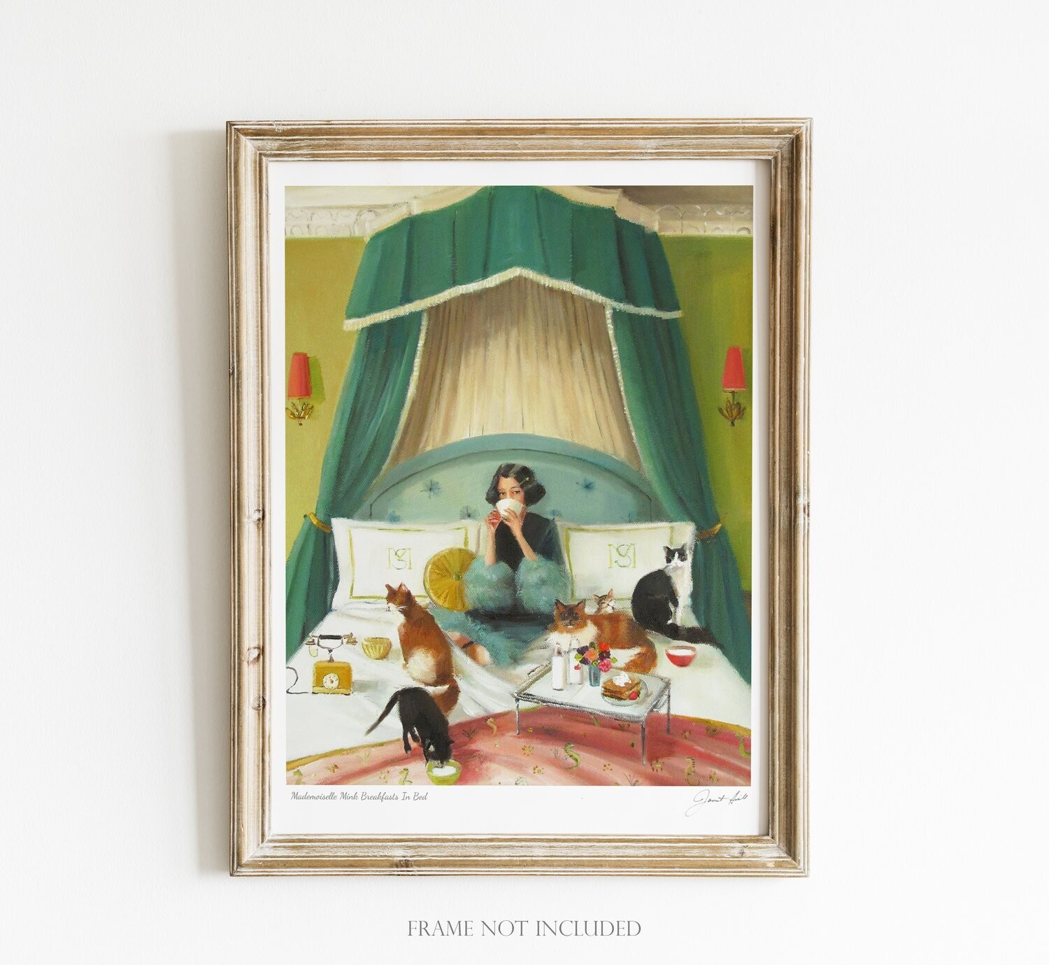 Mademoiselle Mink Breakfasts in Bed