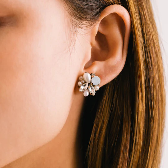 Shirley Stud Earrings White