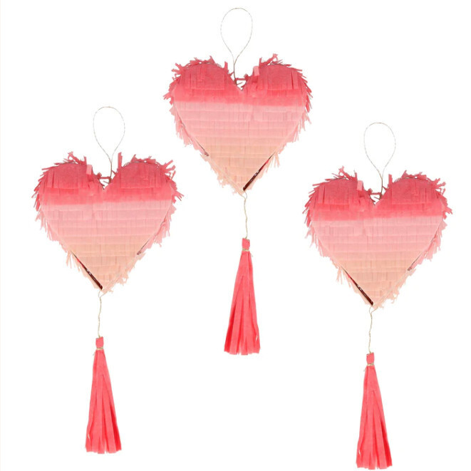 Ombre Heart Pinata Favors Single