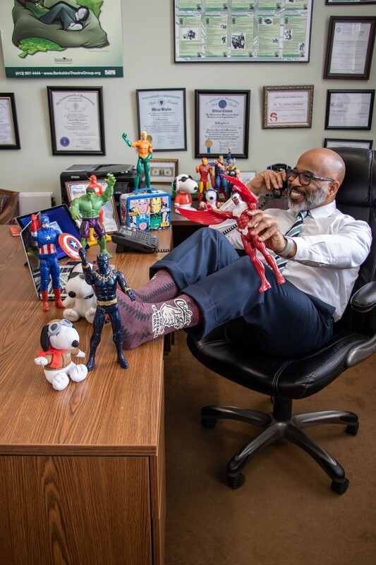 Men's Crew Socks Coolest Guy On The Conference Call