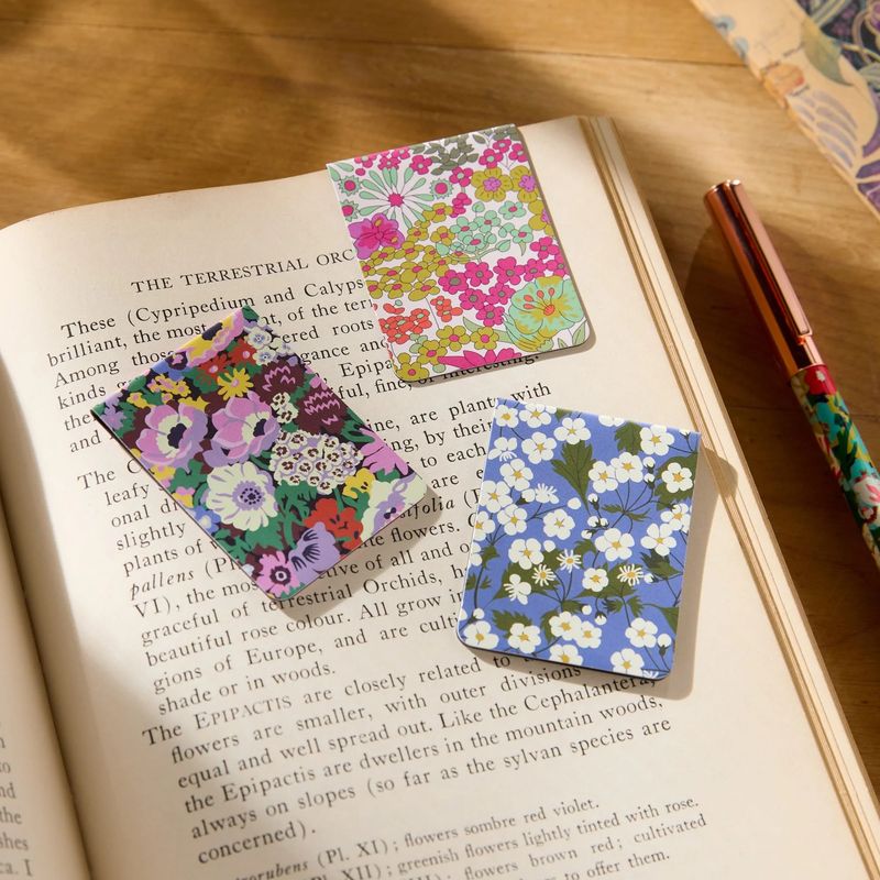 Magnetic Bookmarks Liberty Floral