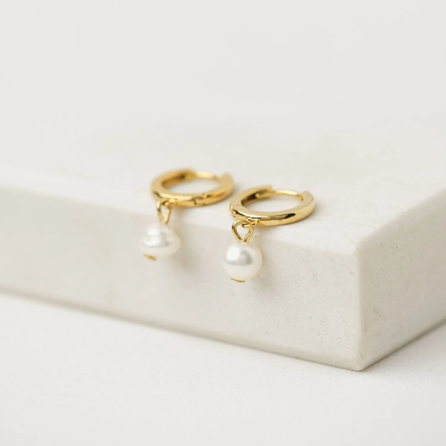 Amari Pearl Hoop Earrings