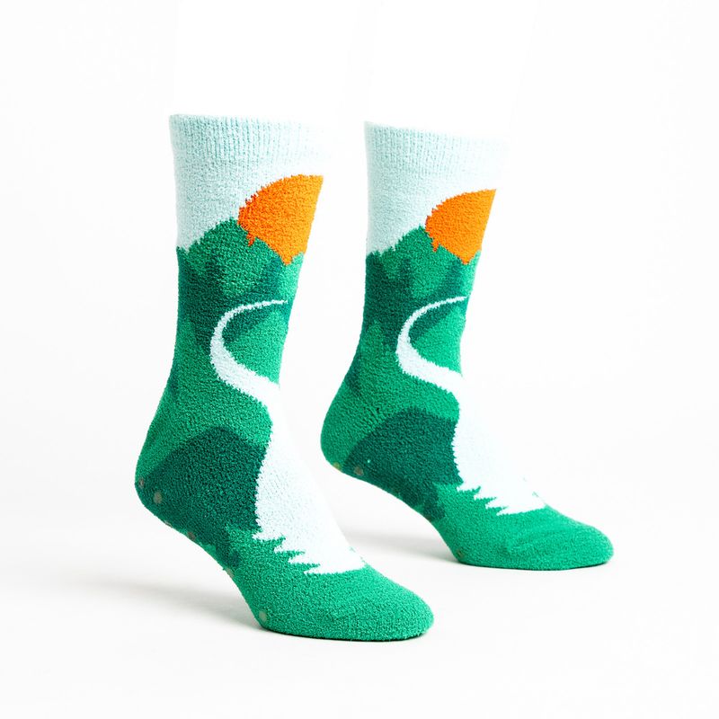 Women’s Slipper Socks The Mountains Are Calling