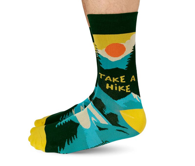 Men&#39;s Socks Take a Hike