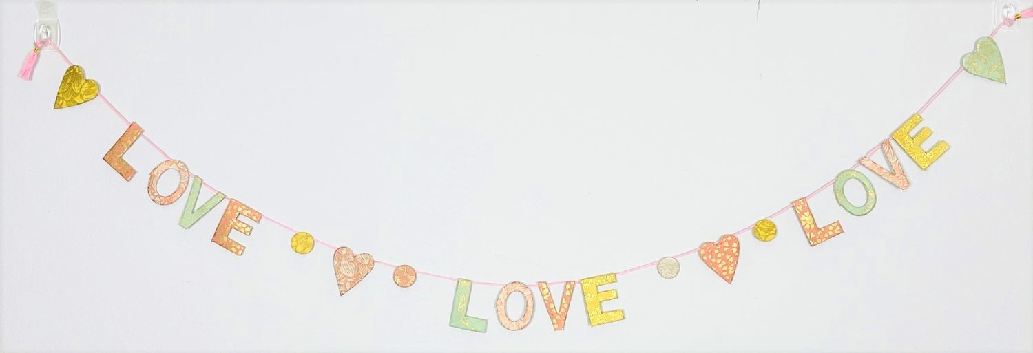 Paper Mini Garland Love Love Love