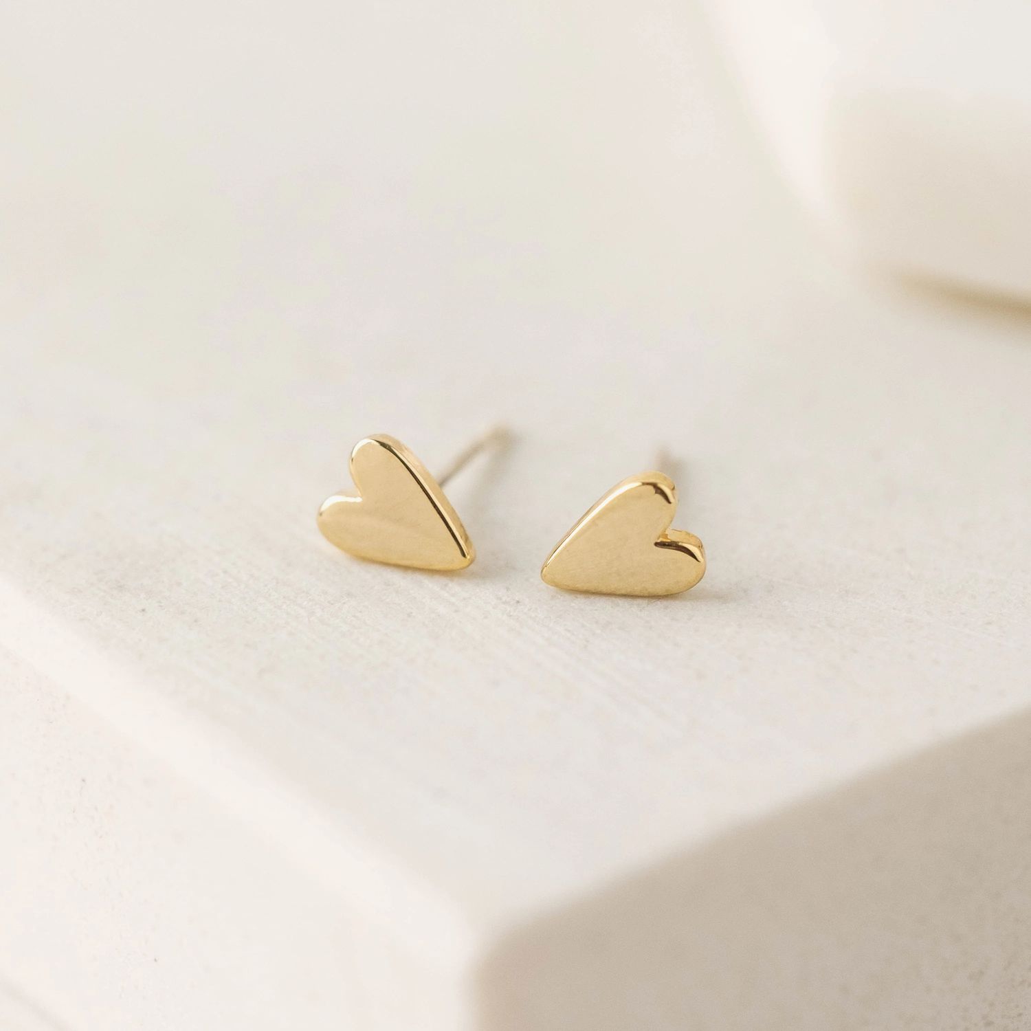 Everly Heart Stud Earrings Gold