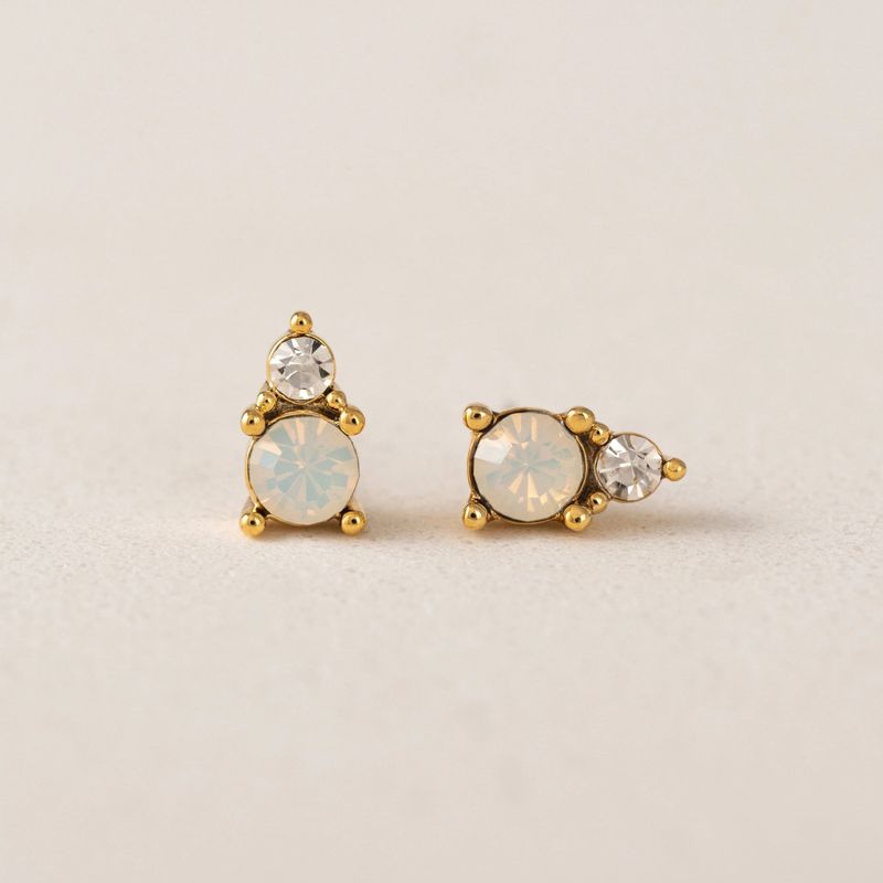 Dolce Stud Earrings White