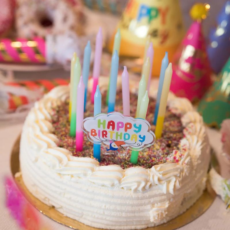 Colourful Ombre 16 Candle Set