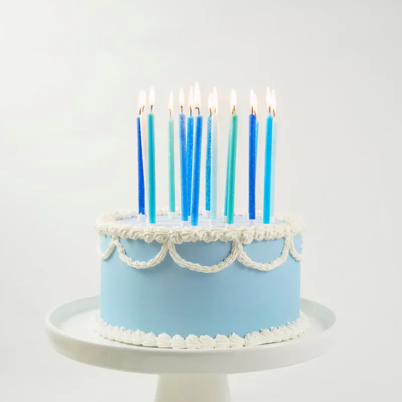 Tall Blue Gradient 16 Candle Set