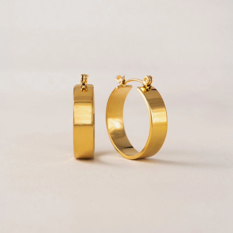 Khloe Hoop Waterproof Earrings Gold