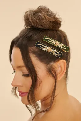 Clips + Claws