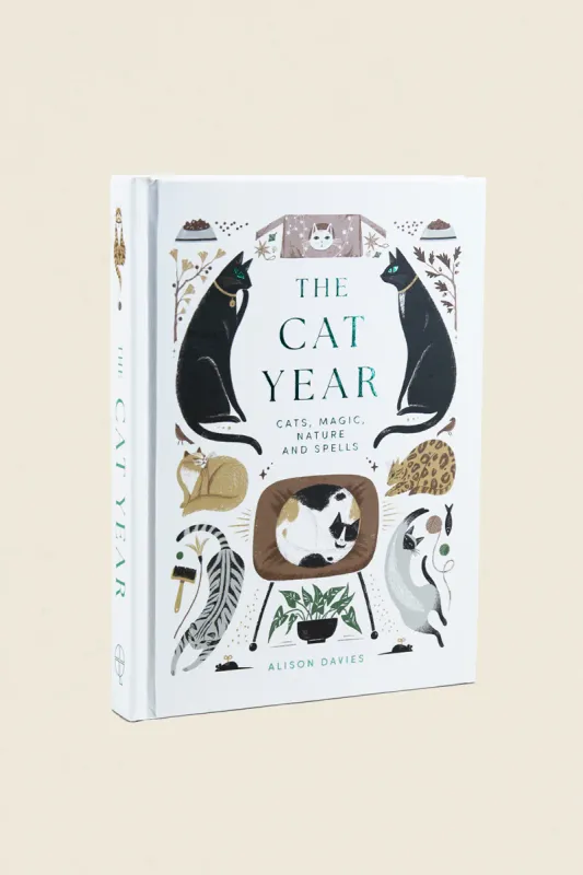 The Cat Year: Cats, Magic, Nature and Spells