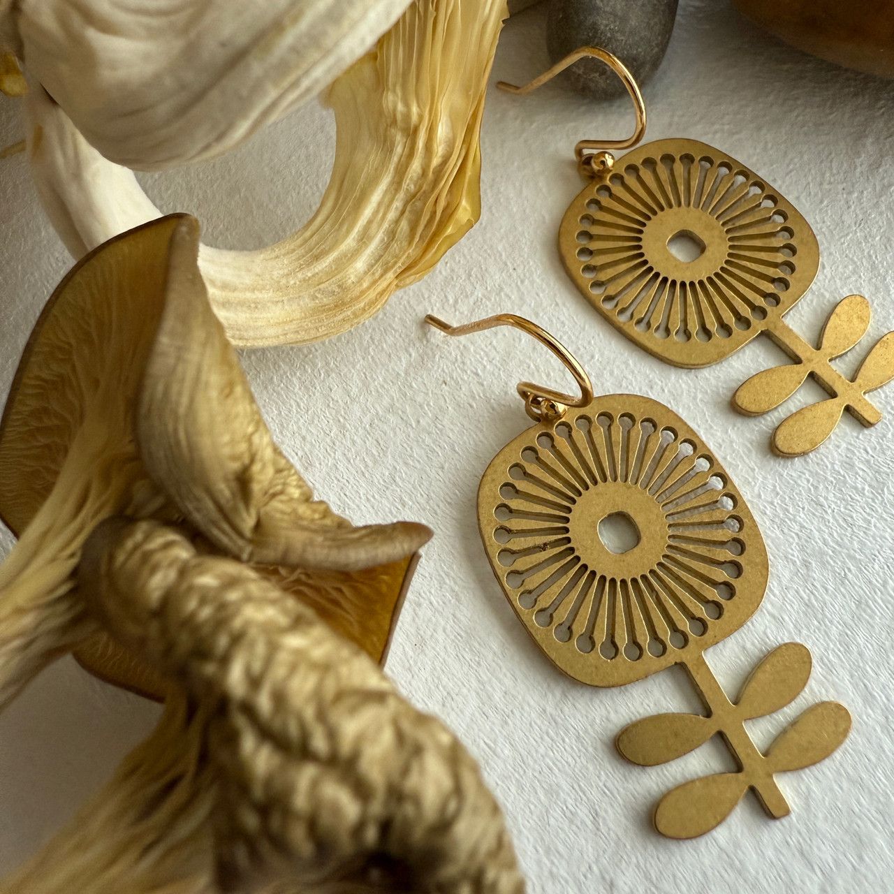 &quot;Blómi&quot; Floral Design Drop Earrings