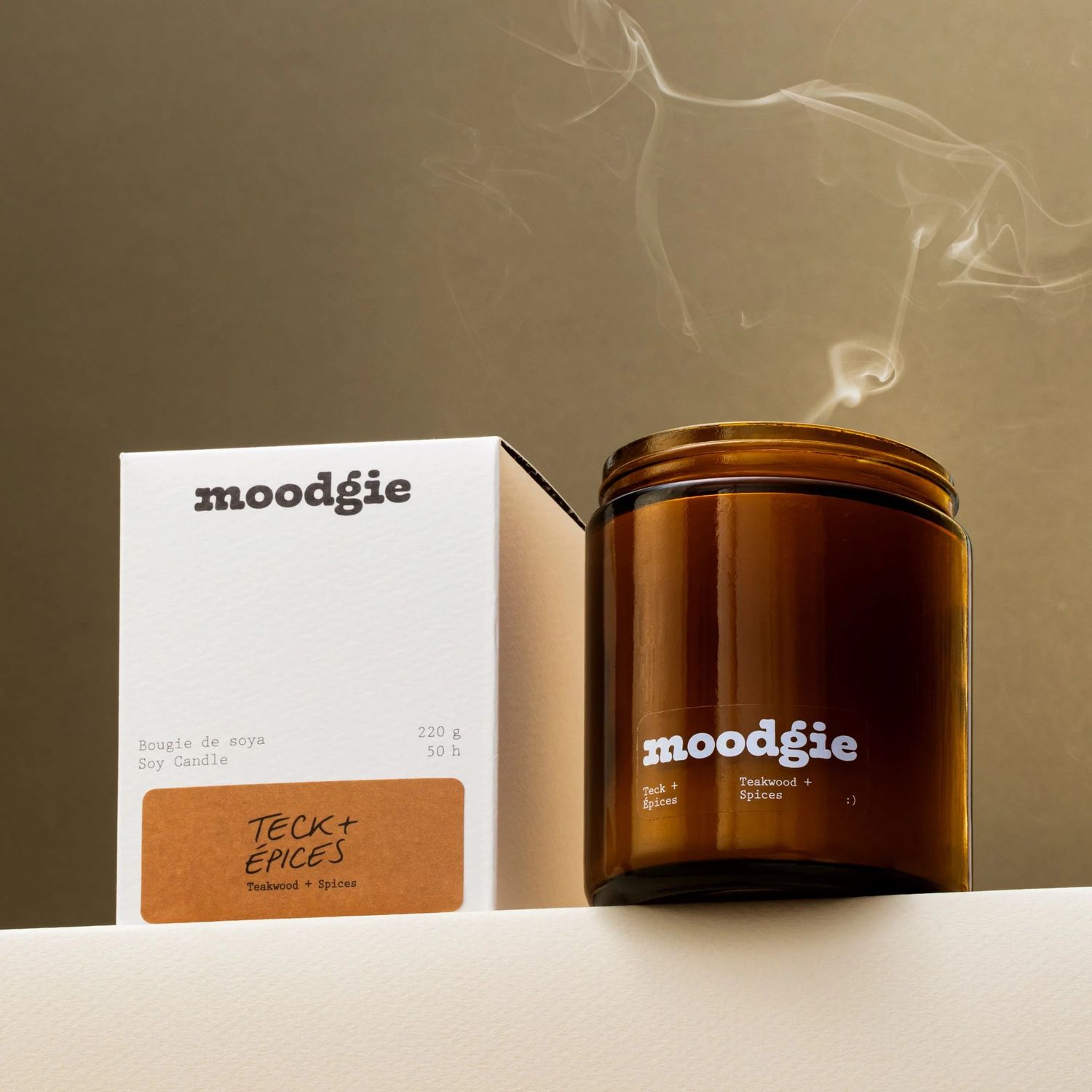 220g Candle Teakwood + Spices