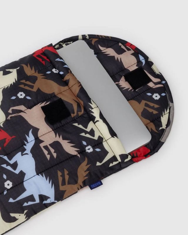 Puffy Laptop Sleeve 13"/14" Horse Cut Outs