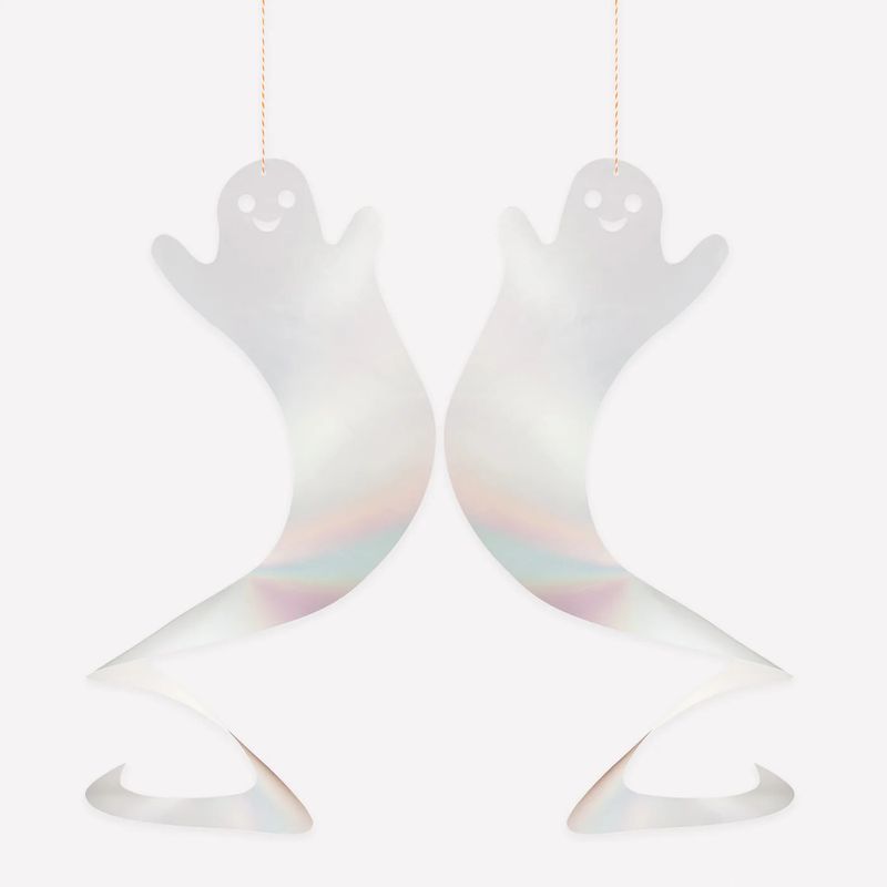Spinning Ghost Decoration