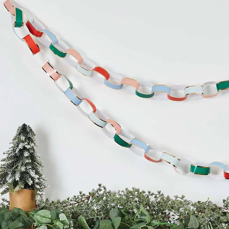 Pastel &amp; Gold Paper Chains