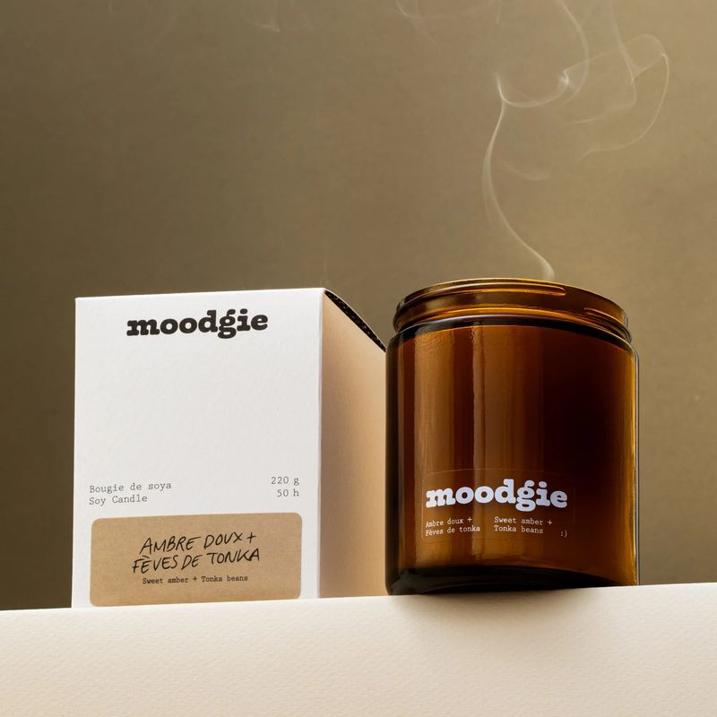 220g Candle Sweet Amber + Tonka Beans