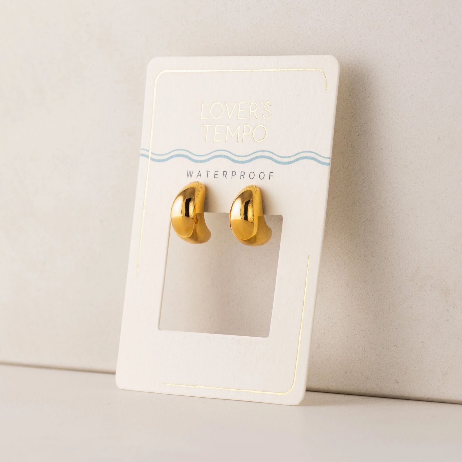 Crest Dome Hoop Earrings Gold