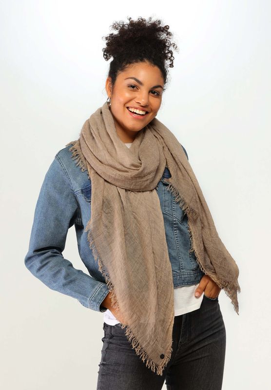 Optic Cold Dye Woven Wrap Scarf Black