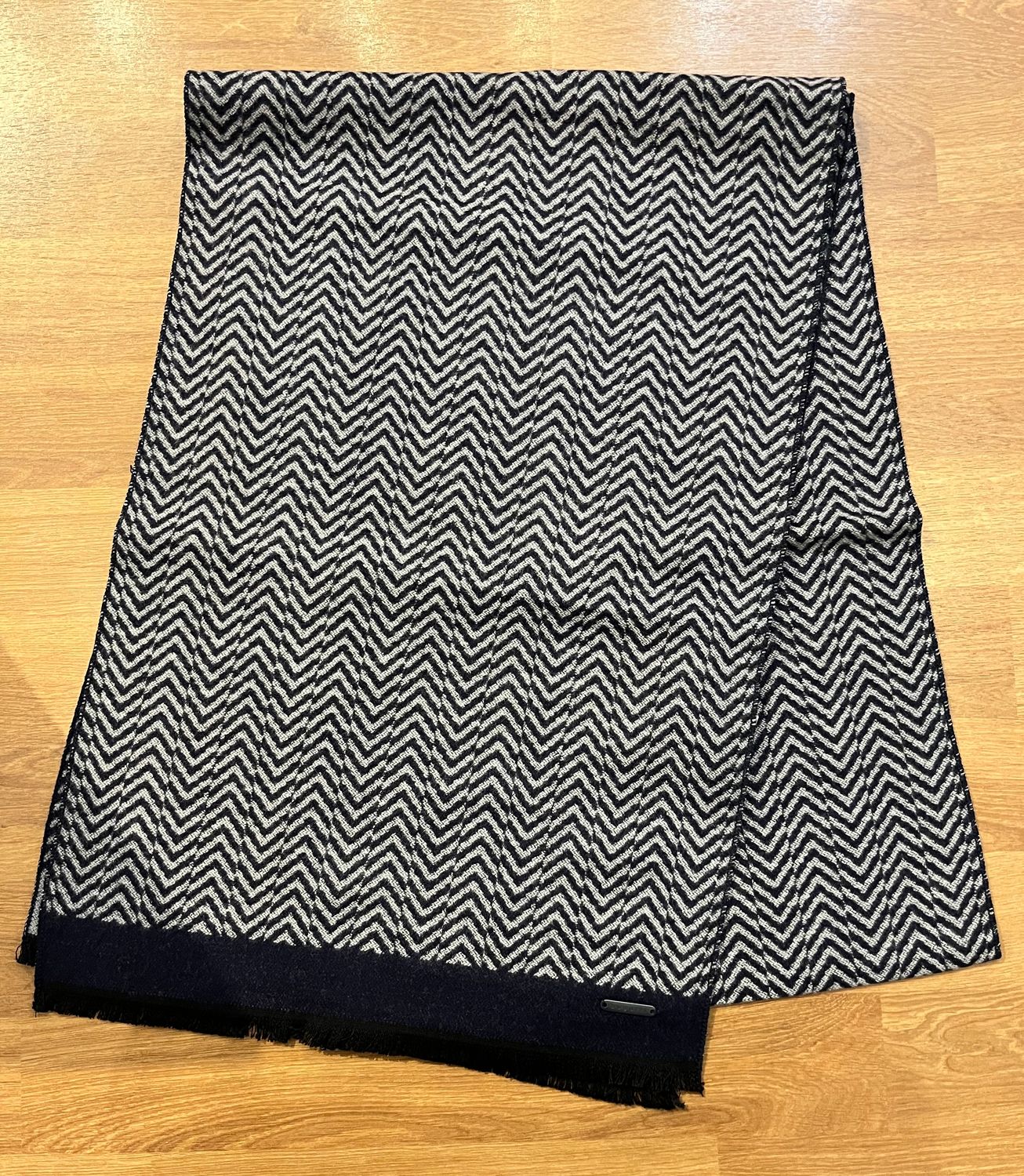 Bugatti Scarf Geometric Design Navy