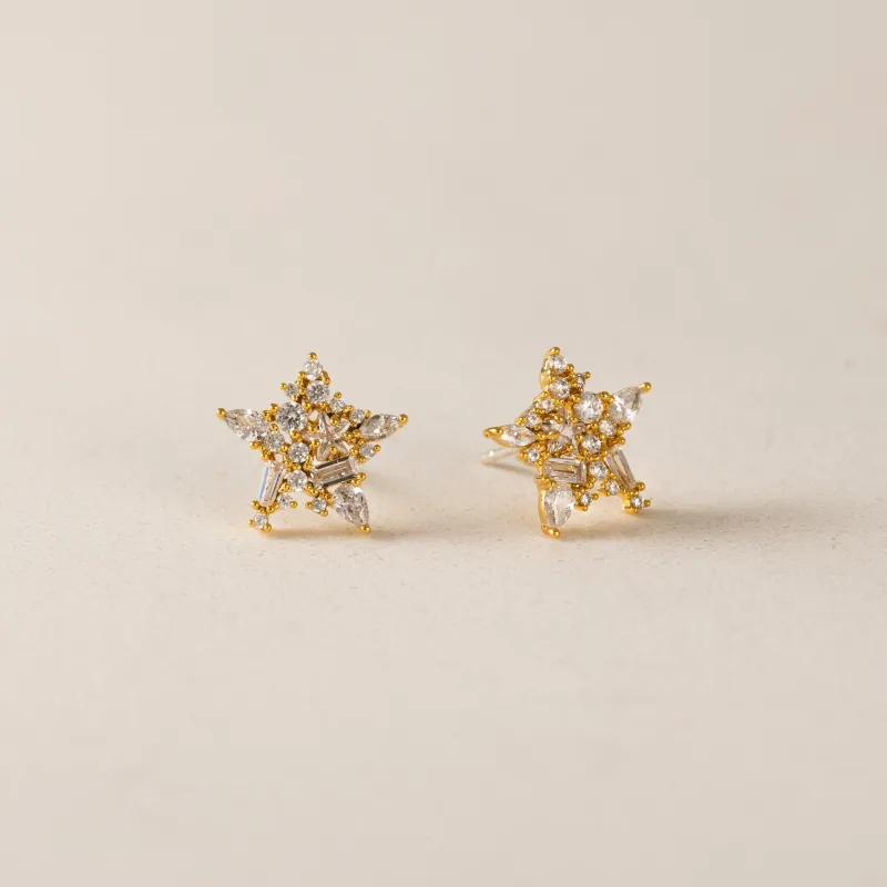 Mini Debut Star Stud Earrings