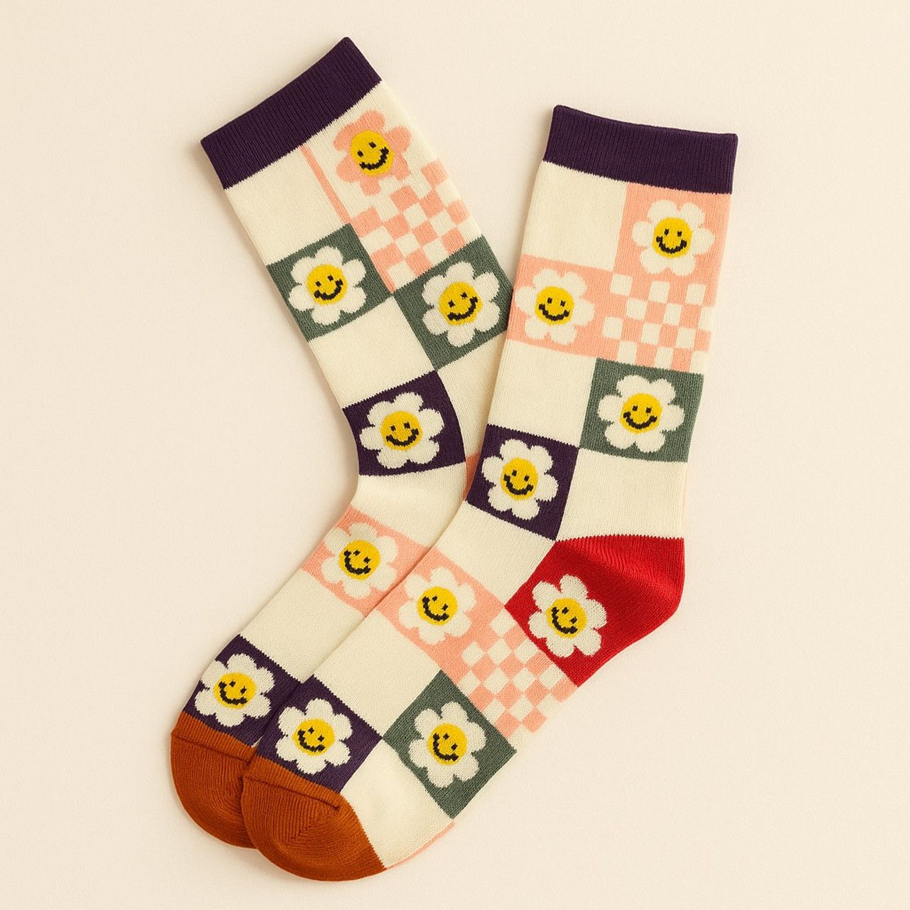 "Don't Worry, Be Happy"  Pattern Crew Socks