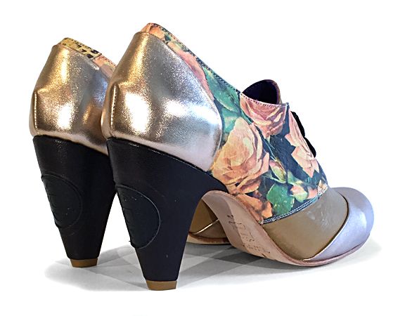 MV2 Lace-up Champagne &amp; Roses