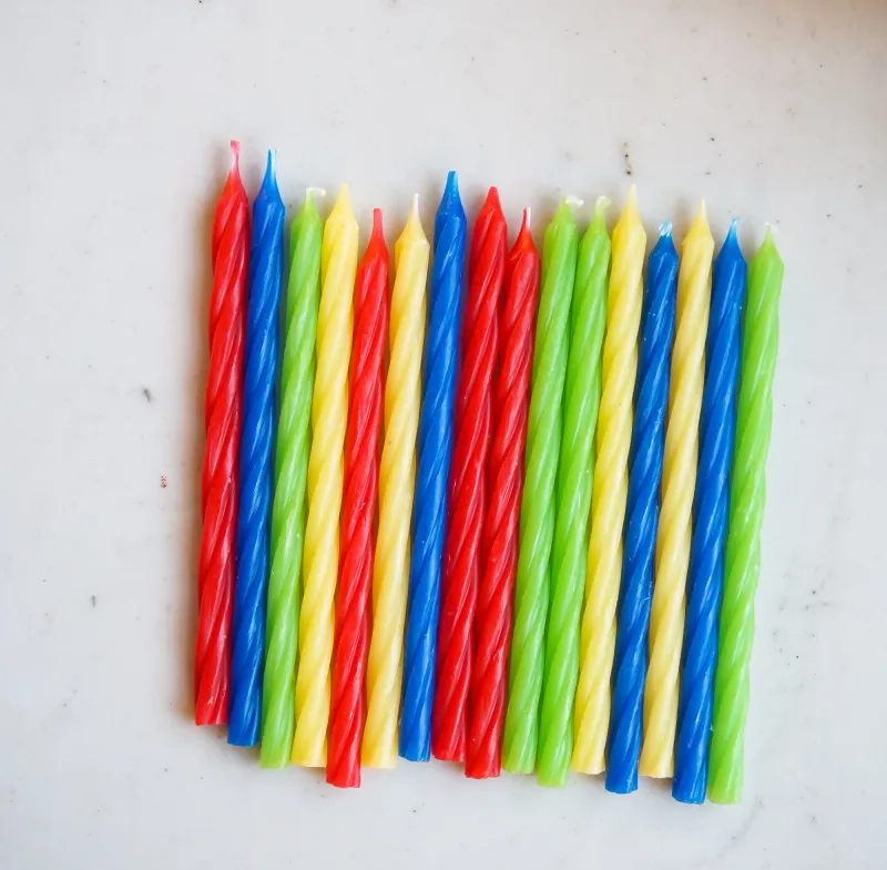 Rainbow Spiral 16 Candle Set