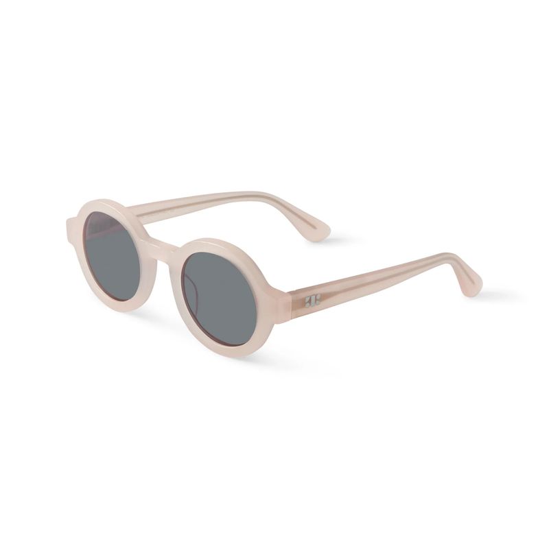 Lola Nude/Smoke