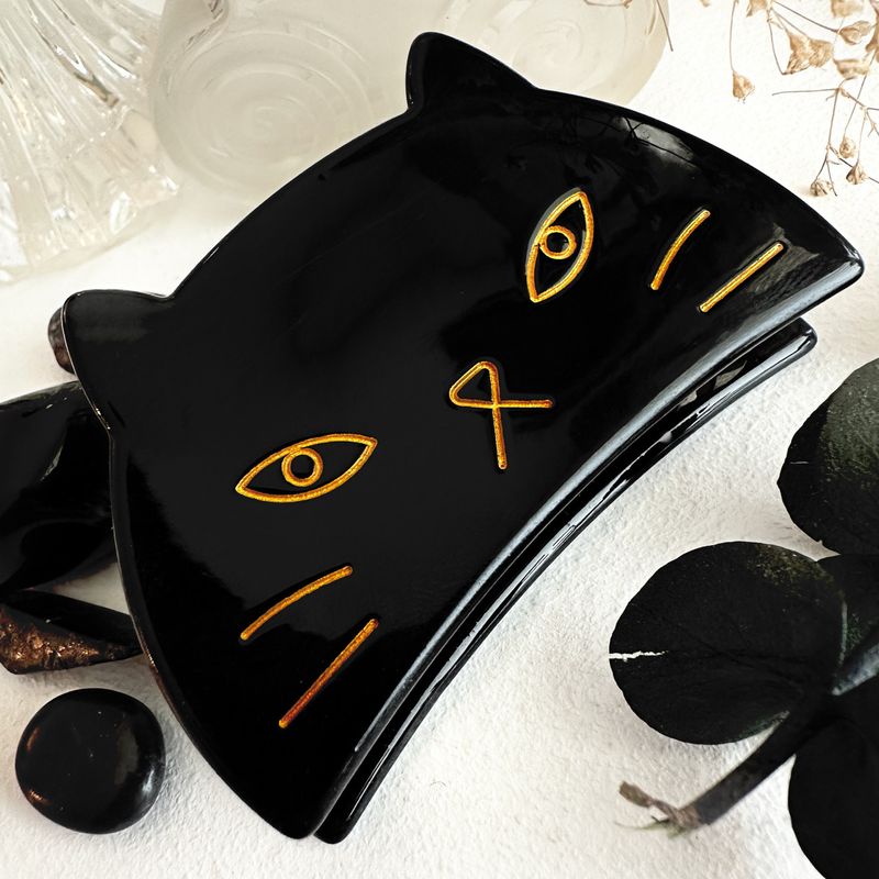 "Miser" Grumpy Cat Black Claw