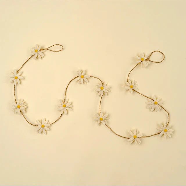 Felt Garland Daisy Flower