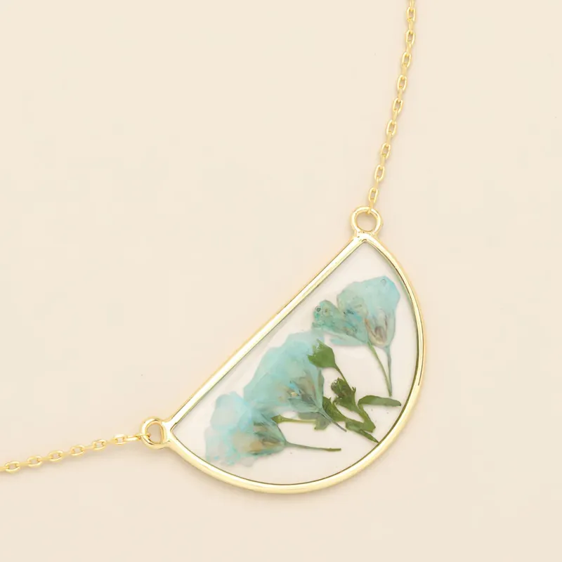 Pressed Flower Necklace Blue Baby's Breath