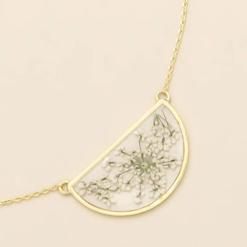 Pressed Flower Necklace White Lace