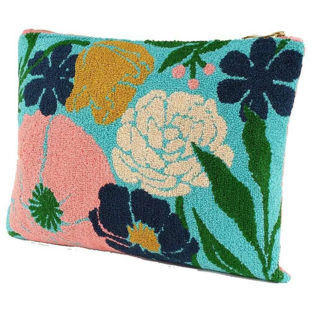 Tufted Pouch Blue Blooms