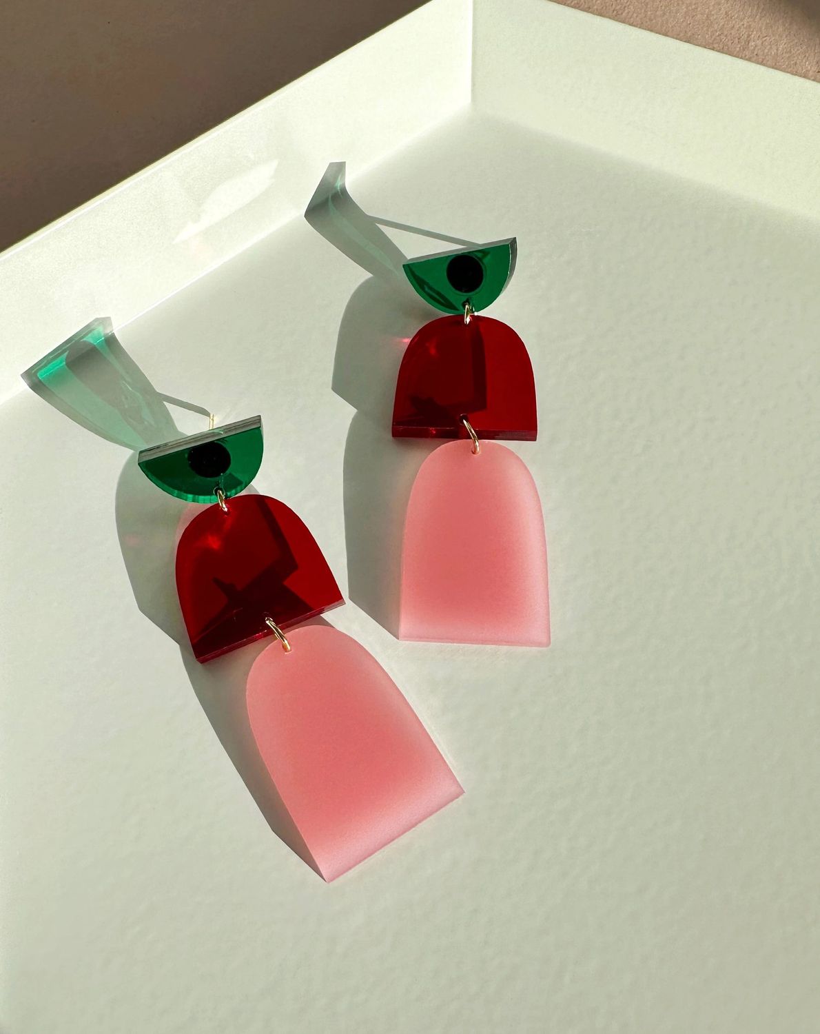 Drop Earrings Emerald Red Pink