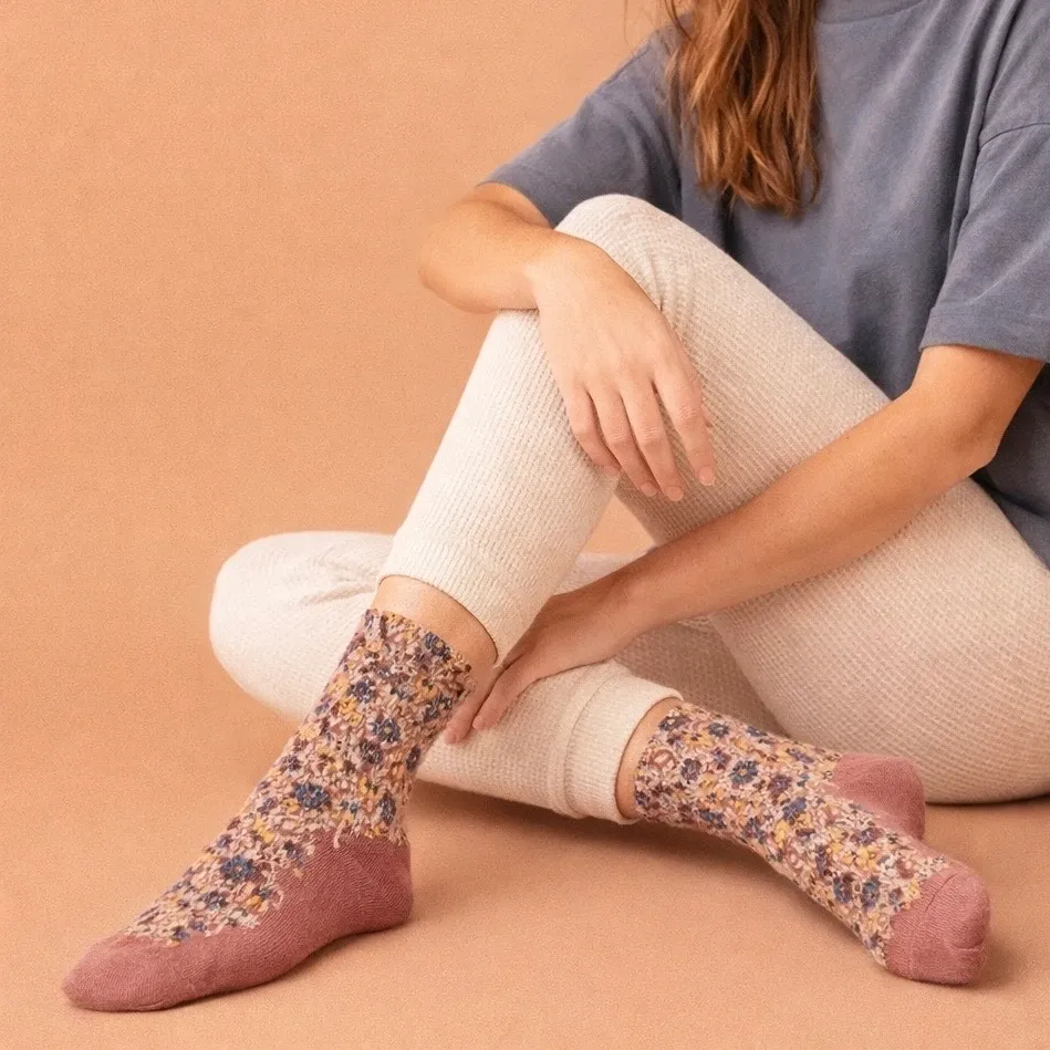 Breughel Colour 3 Floral Applique Crew Sock