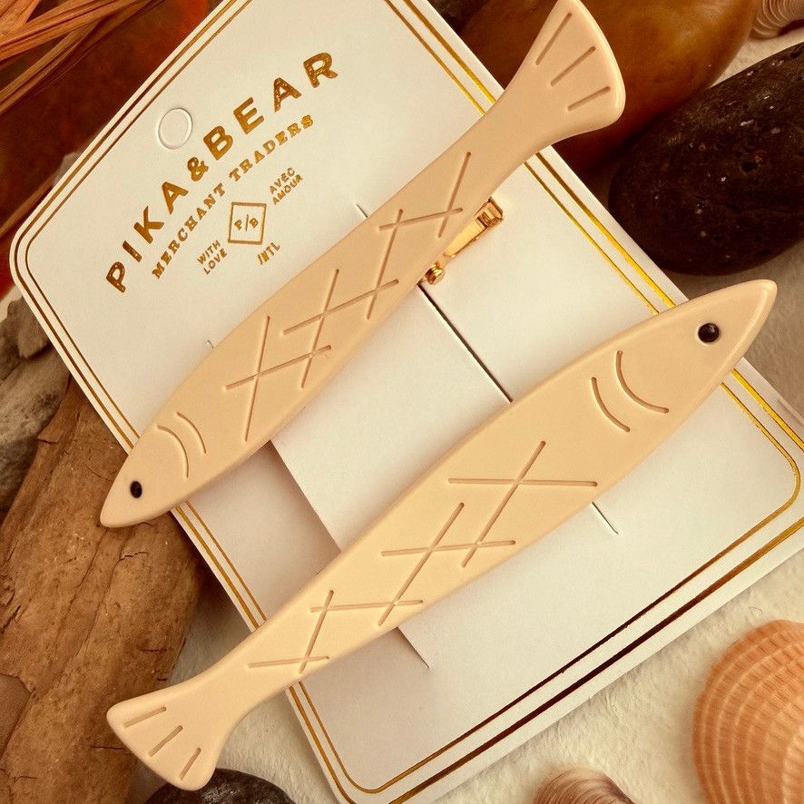 "Sardinia" Fish Hair Clips Cream