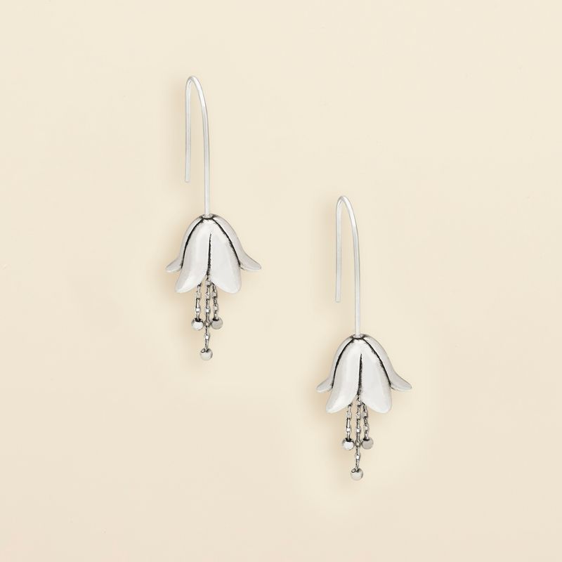 Refined Icon Earring Lily Drop Silver