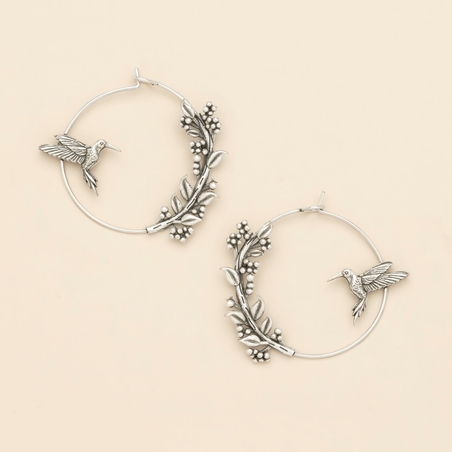 Refined Icon Earring Hummingbird Hoop Silver