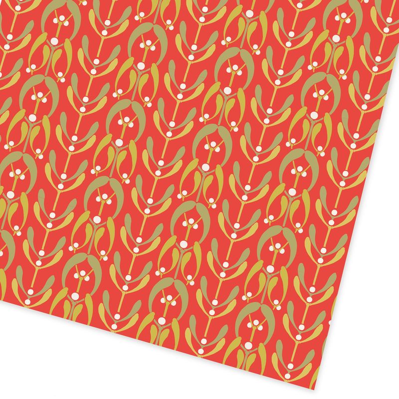 Mistletoe Gift Wrap 3m Roll