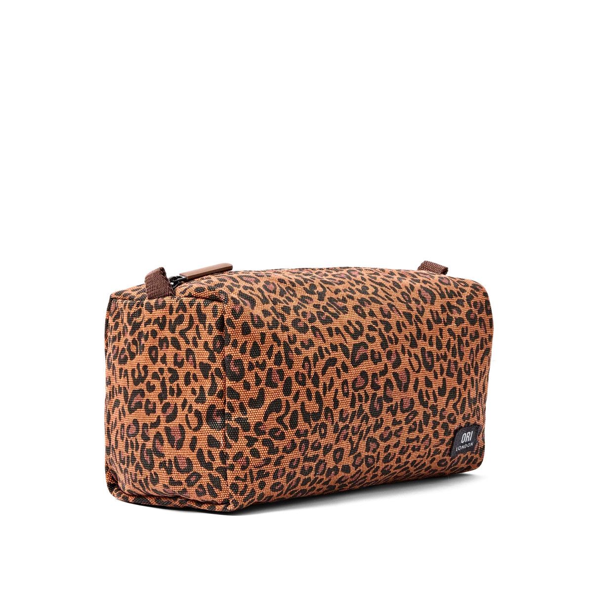 Maygrove Wash Bag in Leopard