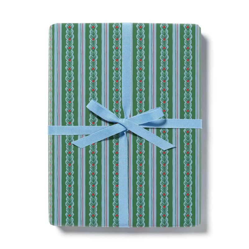 Cedar and Berry Stripe 10 ft Wrap Roll