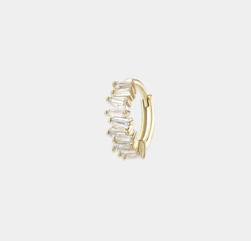 The Blonde Chaos Zig Zag Baguette Huggie