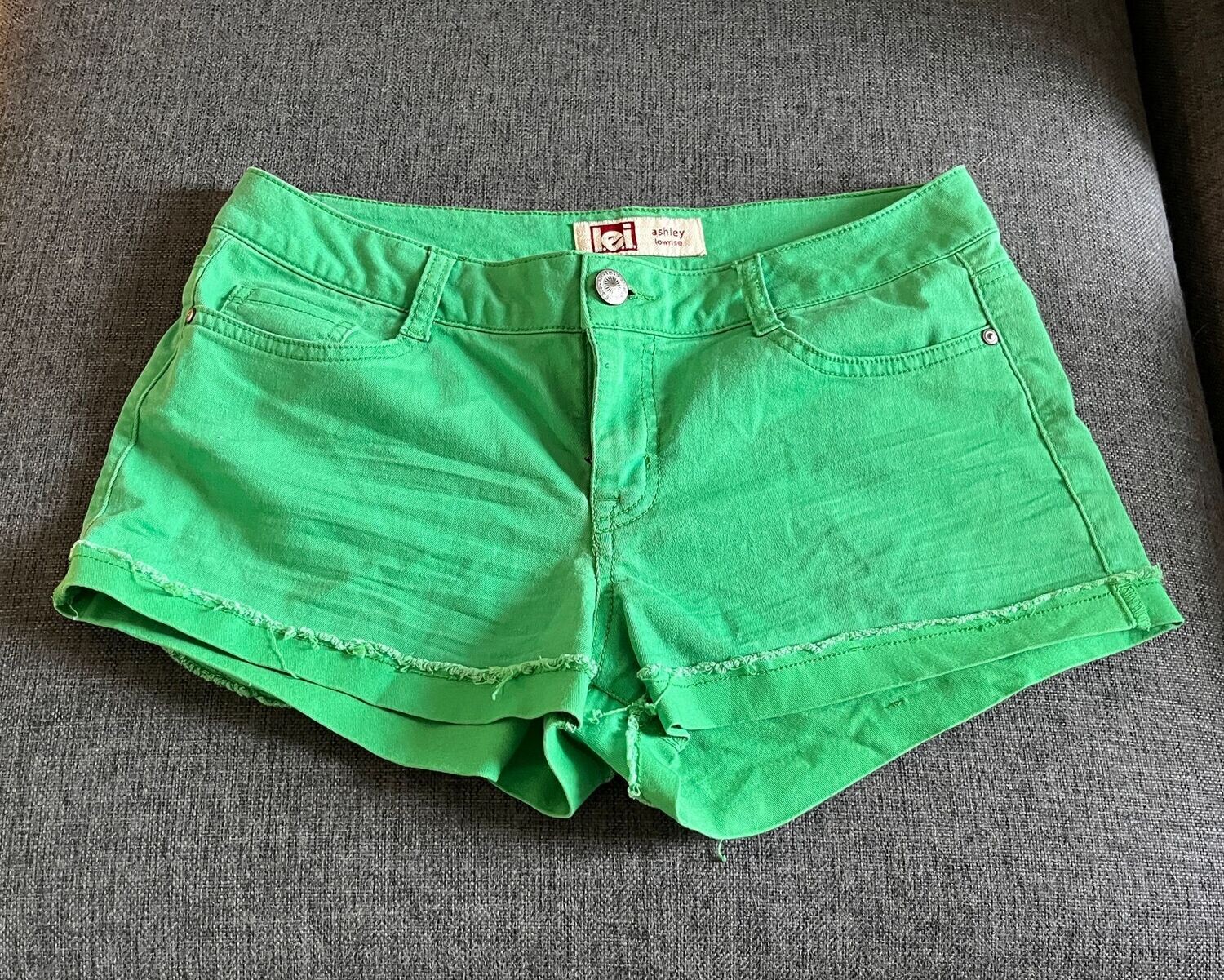 Lei ashley low rise shorts hotsell