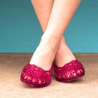 Del Sol Color-Changing Pink Princess Jelly Shoes