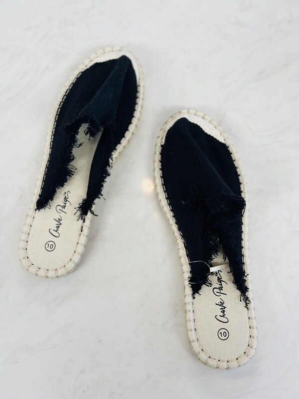 Charlie Paige Slip On Close Toed Sandal